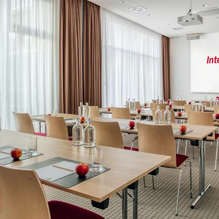 Intercityhotel Hotel