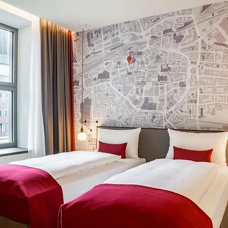Intercityhotel 4*