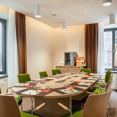 Intercityhotel 4*