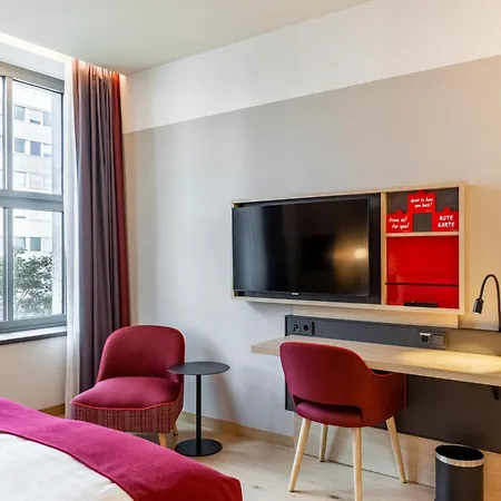 Intercityhotel 4*