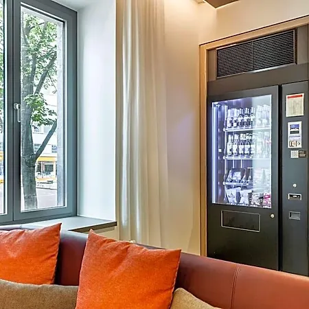 Intercityhotel Hotel 4*