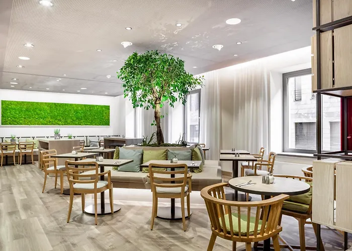 Intercityhotel מלון